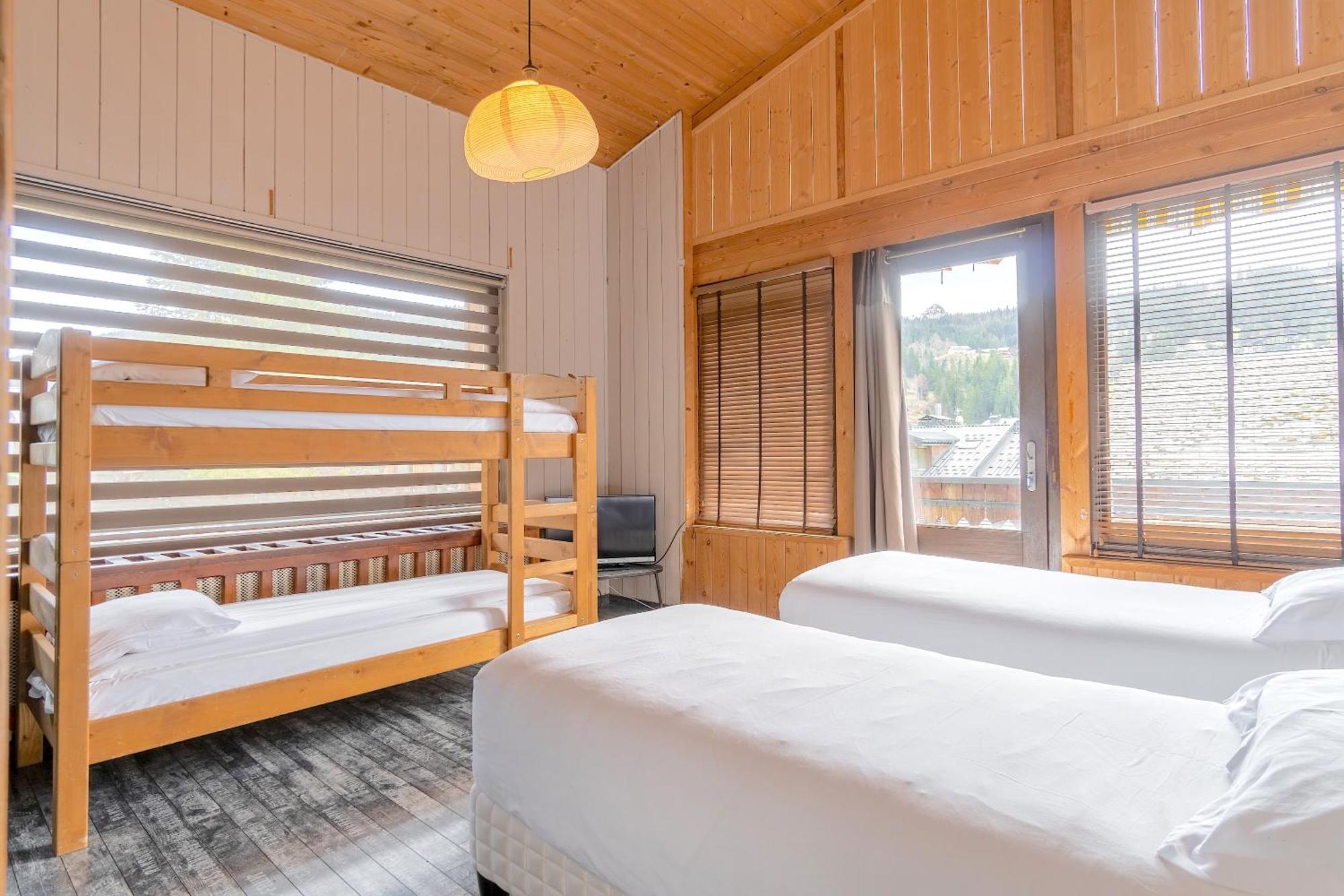Six-Deniers Apartment เลส์เฌต์ ภายนอก รูปภาพ